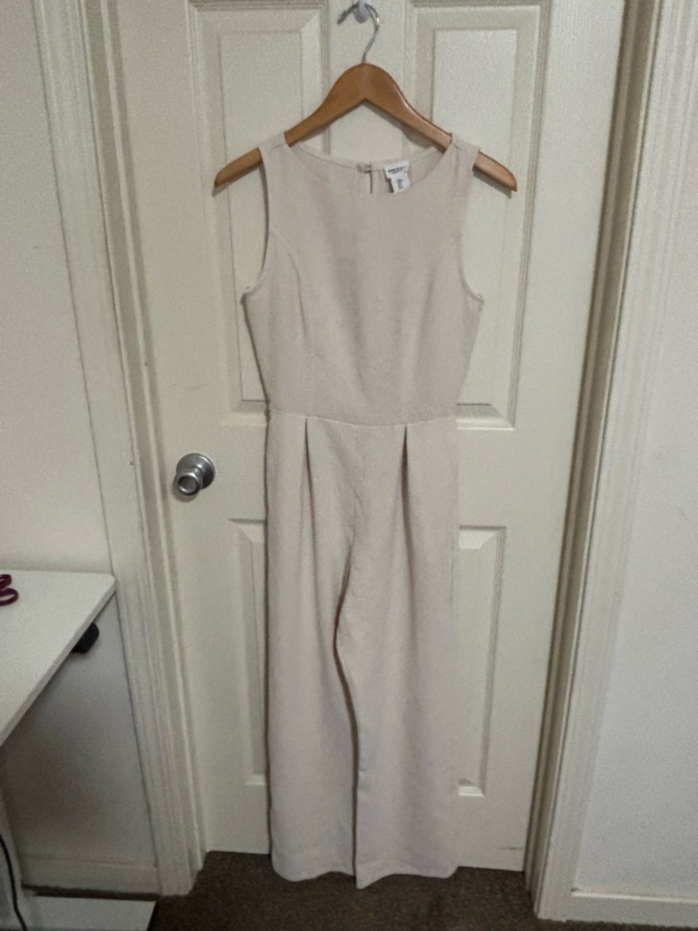 Revolve Song of Style Ivory Sleeveless Jumpsuit workwear semi formal - Picture 2 of 8